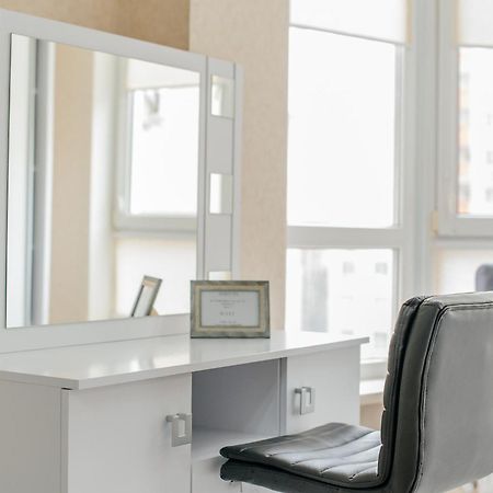 Luxrent Appartement Chişinǎu Buitenkant foto