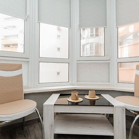 Luxrent Appartement Chişinǎu Buitenkant foto