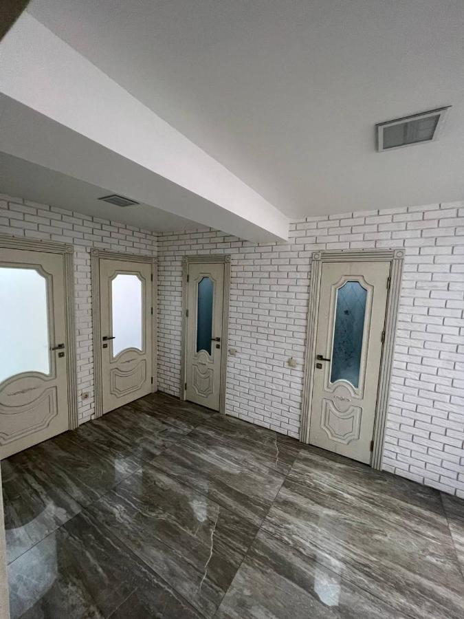 Luxrent Appartement Chişinǎu Buitenkant foto