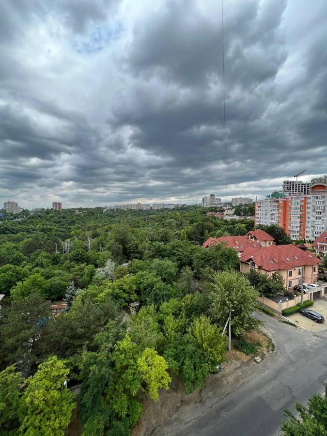 Luxrent Appartement Chişinǎu Buitenkant foto